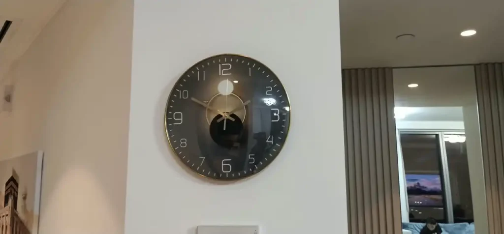 Clock installed on Wall perfectly