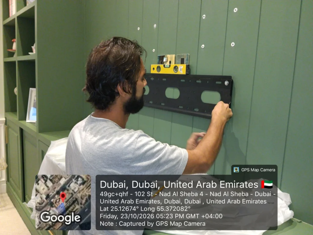 TV Relocation and Picture Hanging in Nad Al sheba 4 Dubai